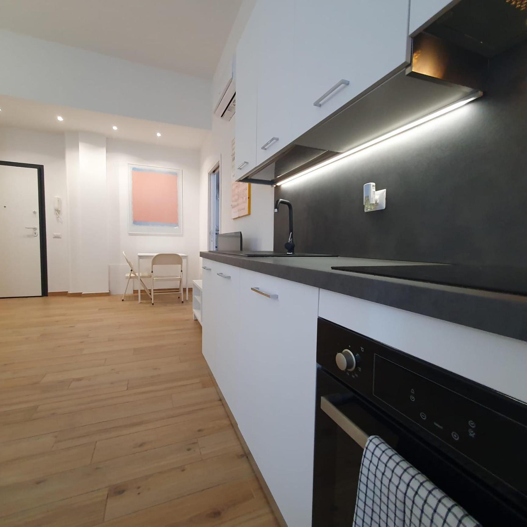 Bnbutler - Grasselli, 8 - Comfy And Newly Renovated Apartment Milan Exterior photo